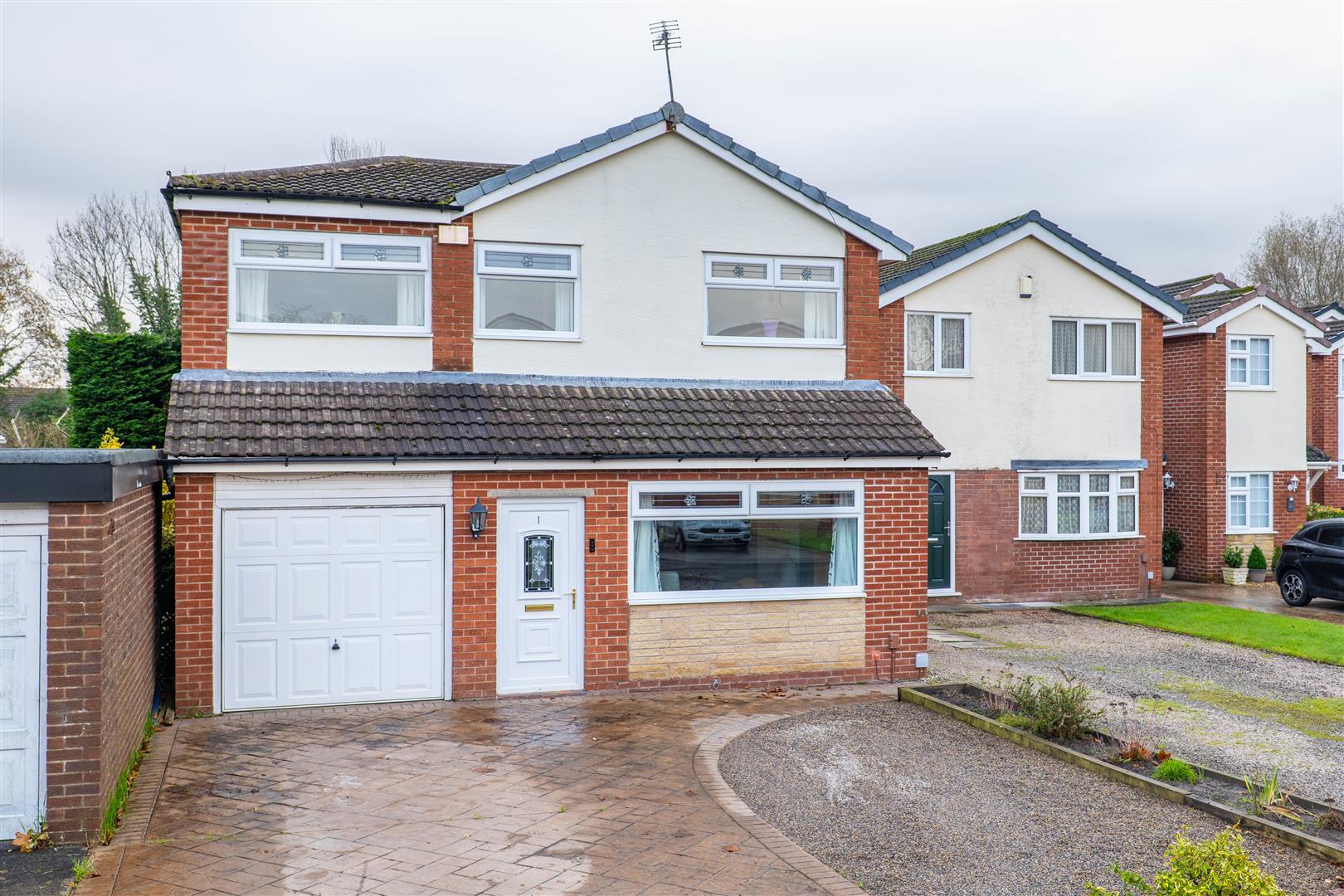 4 bed property in Hornby Croft, Leyland